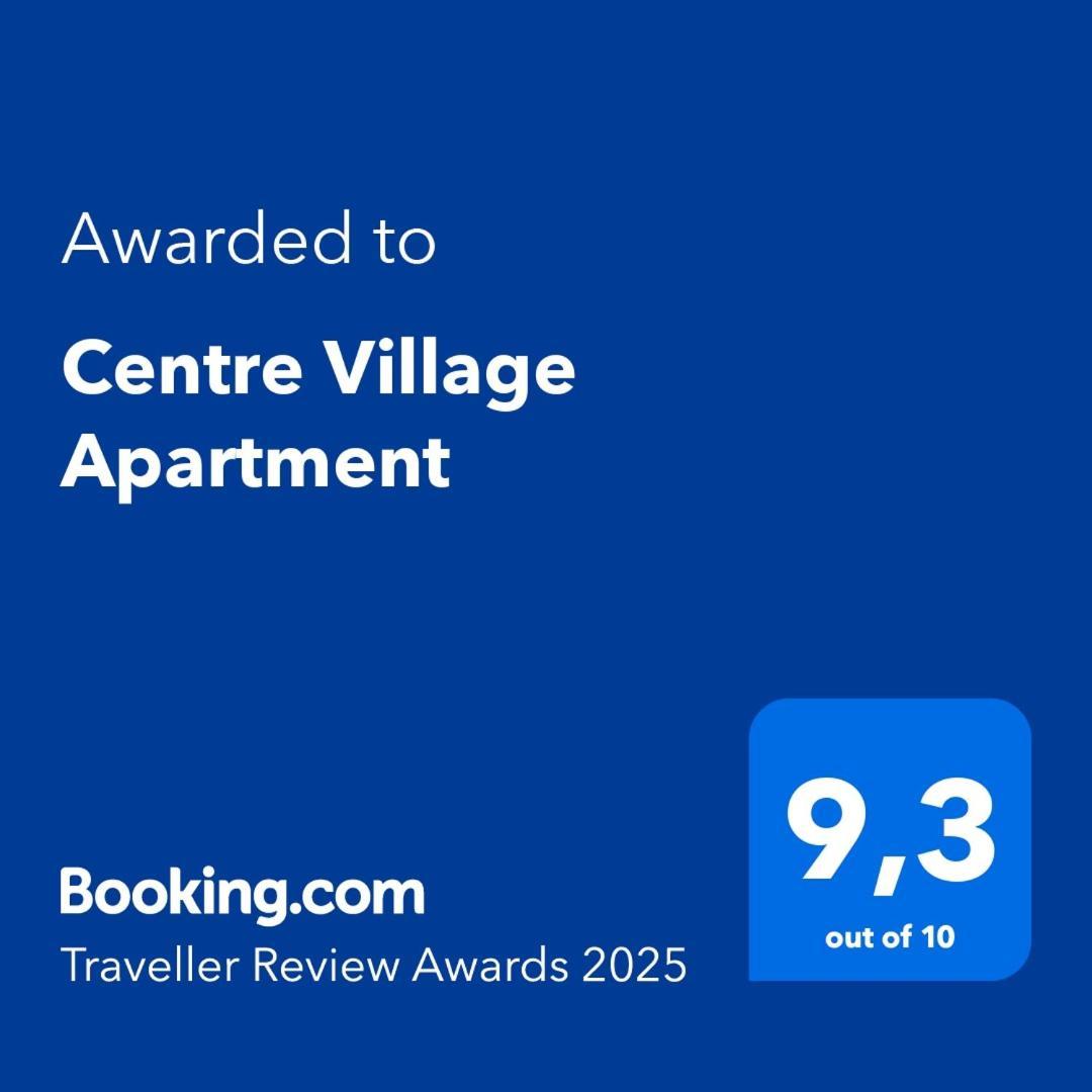 Centre Village Apartment ลากาลาเดมิฮาส ภายนอก รูปภาพ